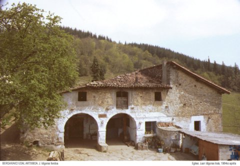 Gaztelugoikoa baserria