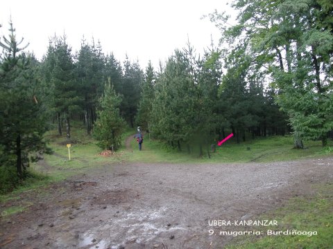 9 mugarria, Burdiñoaga