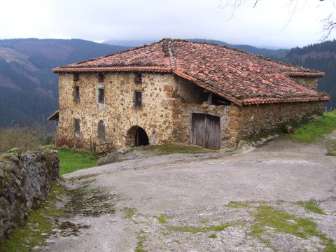 Lamarain txiki baserria