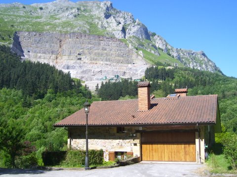 Zelaitxueta eta Udalatx