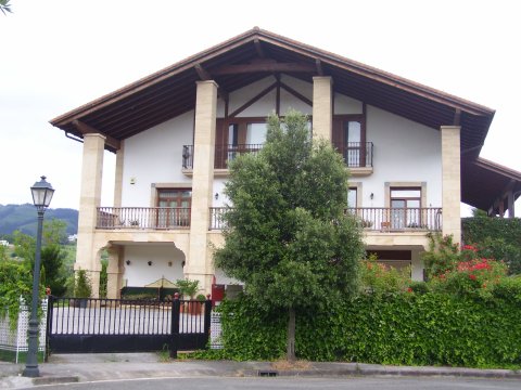 Moualde etxe berrixa -aurrekaldia